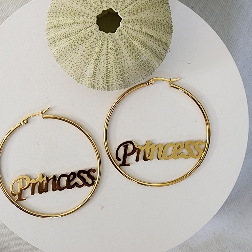 Gold Stainless Steel 'Princess' Hoop Earrings